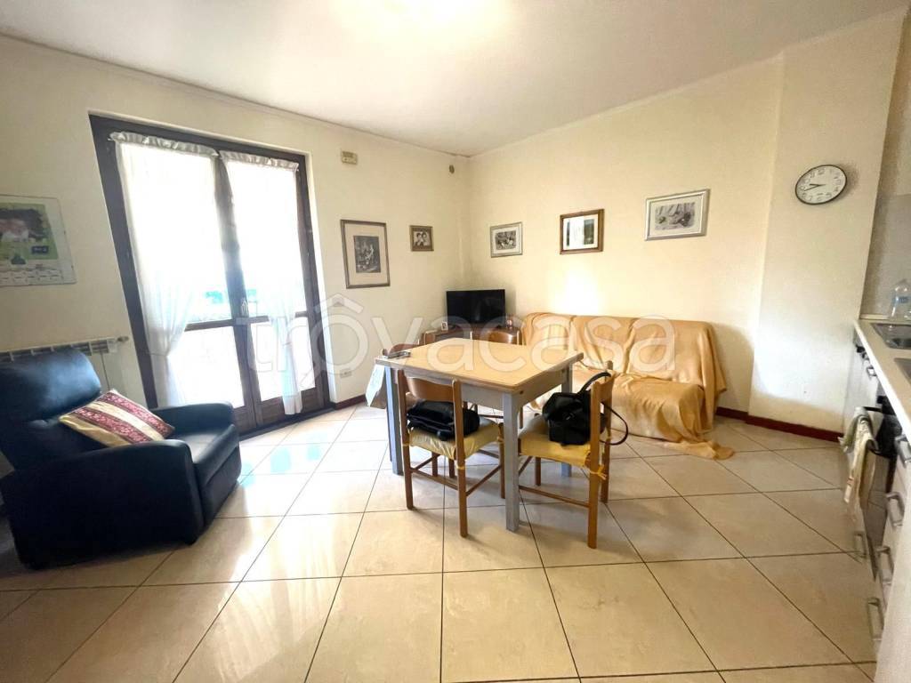 appartamento in vendita ad Empoli in zona Brusciana