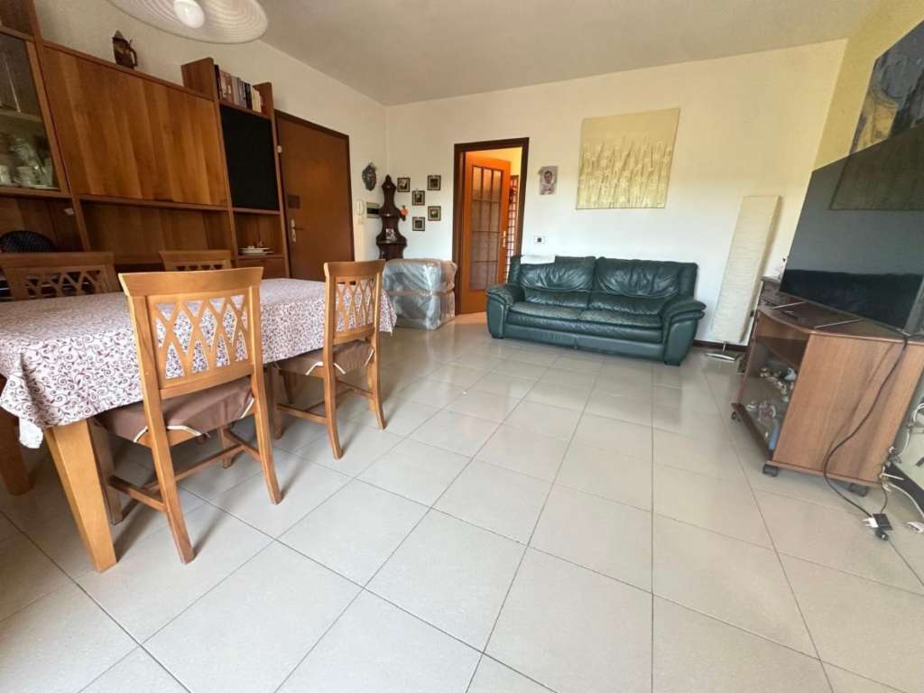 appartamento in vendita ad Empoli in zona Serravalle