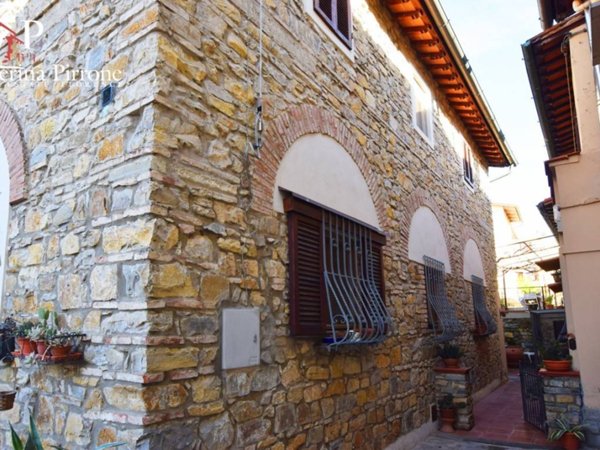 casa indipendente in vendita a Fiesole in zona Girone