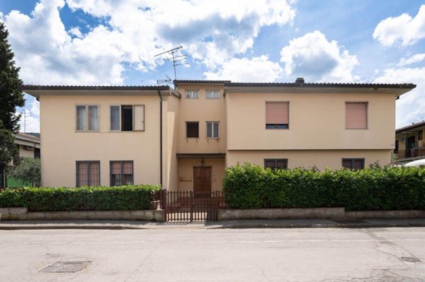 appartamento in vendita a Fiesole in zona Girone