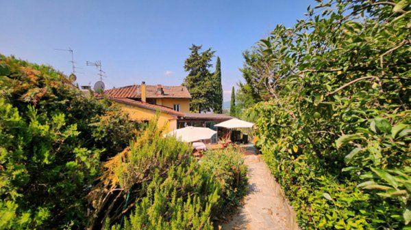 casa indipendente in vendita a Fiesole