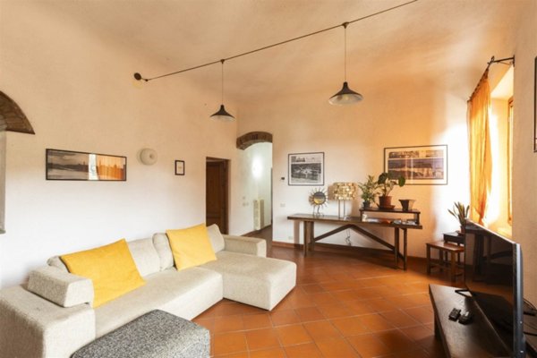 appartamento in vendita a Fiesole in zona Girone