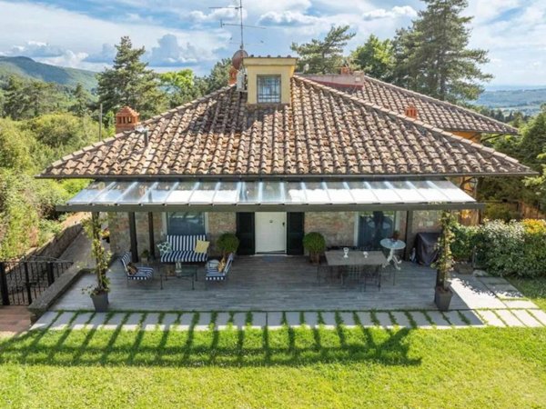 casa indipendente in vendita a Fiesole