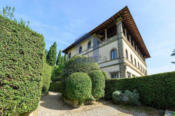 appartamento in vendita a Fiesole in zona Girone