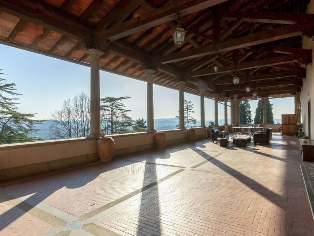 appartamento in vendita a Fiesole in zona Girone