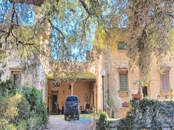 villa in vendita a Fiesole in zona Caldine