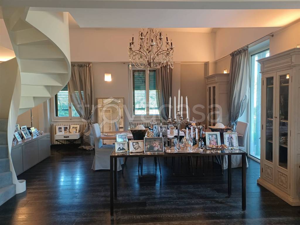 casa indipendente in vendita a Fiesole