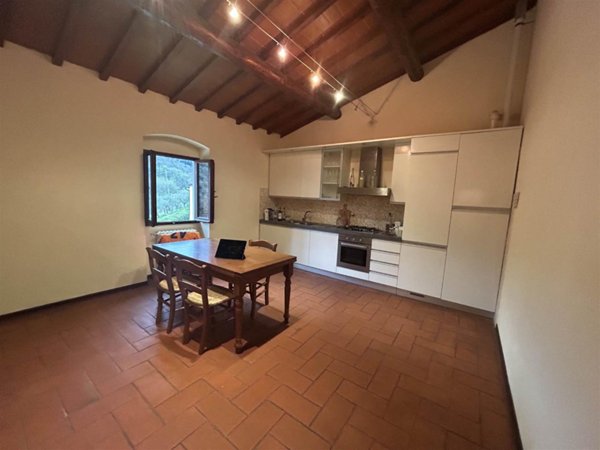 appartamento in vendita a Fiesole in zona Caldine