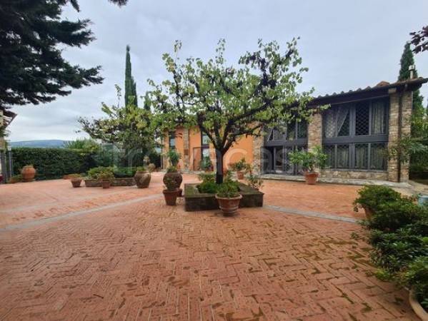 casa indipendente in vendita a Fiesole in zona Pian di San Bartolo