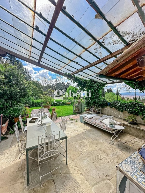 casa indipendente in vendita a Fiesole in zona San Domenico