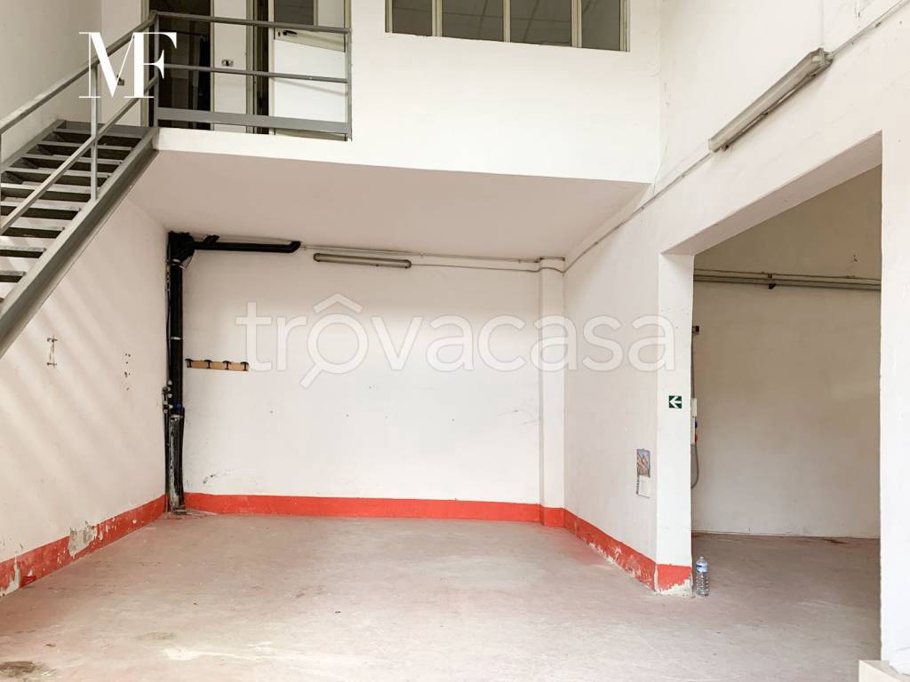 locale commerciale in vendita a Fiesole in zona Compiobbi