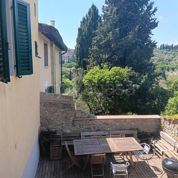 appartamento in vendita a Fiesole in zona San Domenico