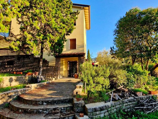 appartamento in vendita a Fiesole