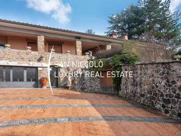 casa indipendente in vendita a Fiesole in zona Caldine