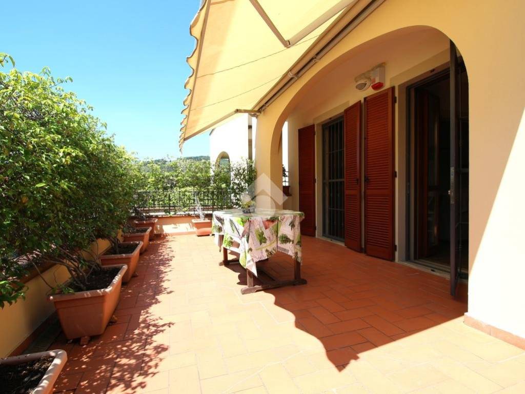 appartamento in vendita a Fiesole in zona Ellera