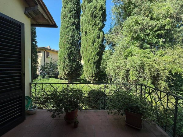 appartamento in vendita a Fiesole in zona Caldine