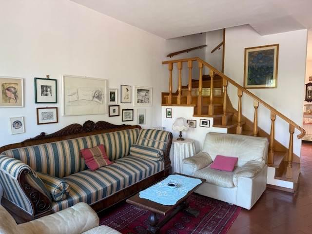 casa indipendente in vendita a Fiesole in zona Caldine