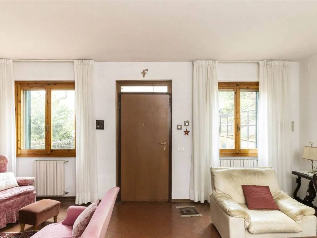 casa indipendente in vendita a Fiesole in zona Caldine