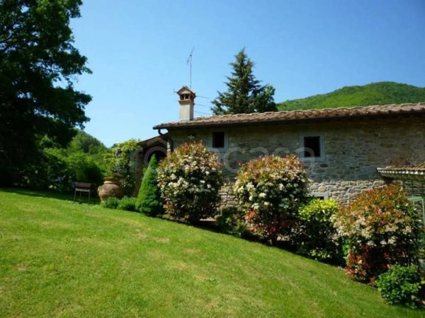 casa indipendente in vendita a Fiesole