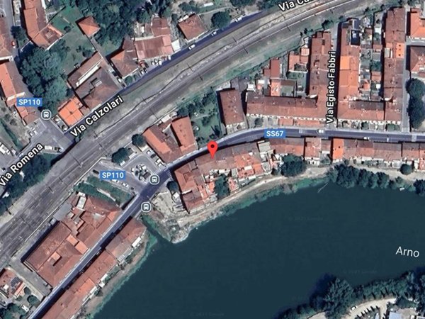 negozio in vendita a Fiesole in zona Compiobbi