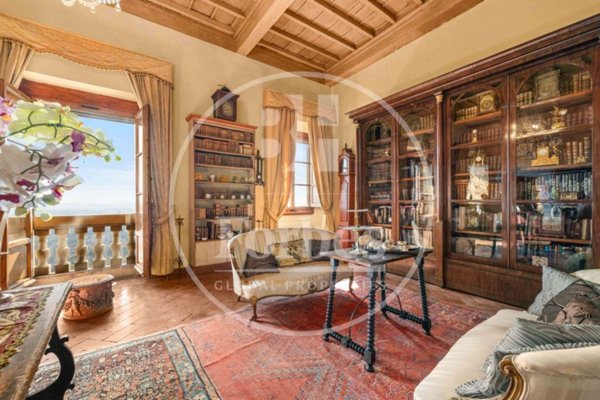 casa indipendente in vendita a Fiesole