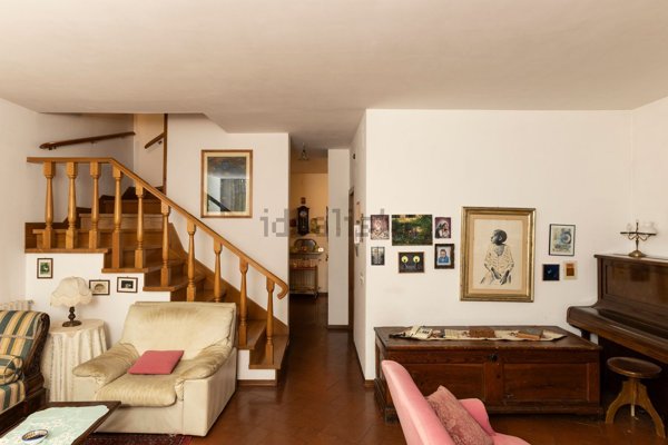 casa indipendente in vendita a Fiesole in zona Caldine