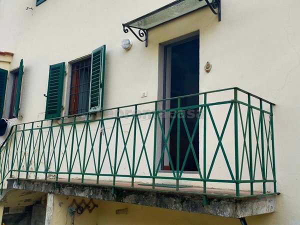 appartamento in vendita a Fiesole in zona Caldine