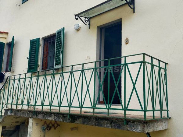 appartamento in vendita a Fiesole in zona Caldine