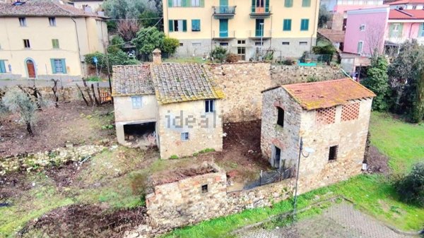 appartamento in vendita a Fiesole in zona Girone