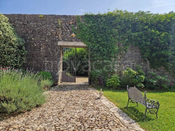 appartamento in vendita a Fiesole in zona Compiobbi