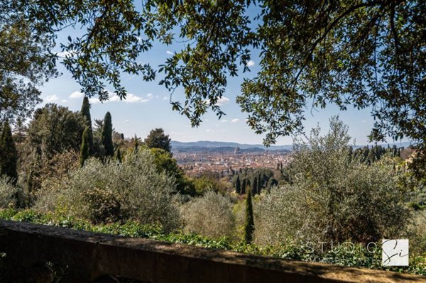 appartamento in vendita a Fiesole