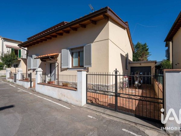 casa indipendente in vendita a Fiesole in zona Girone