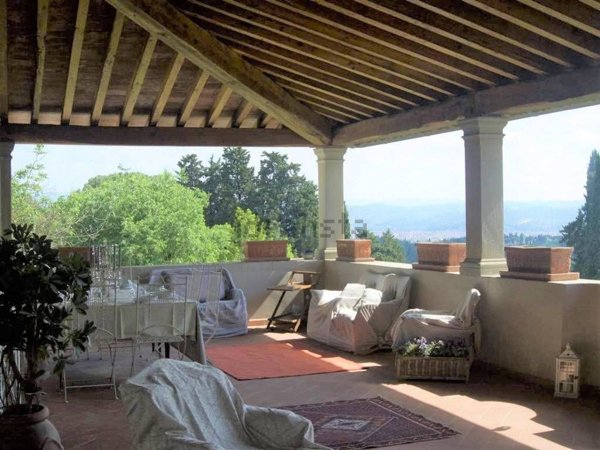 casa indipendente in vendita a Fiesole in zona San Domenico