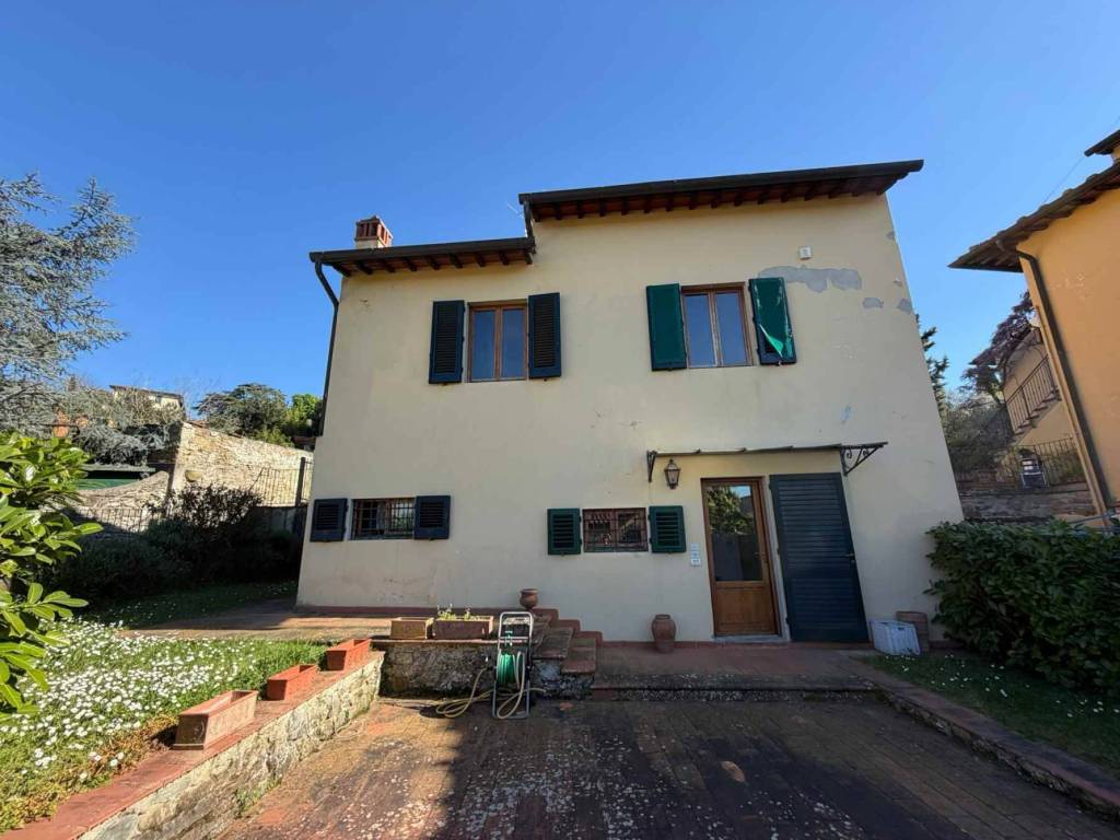 casa indipendente in vendita a Fiesole