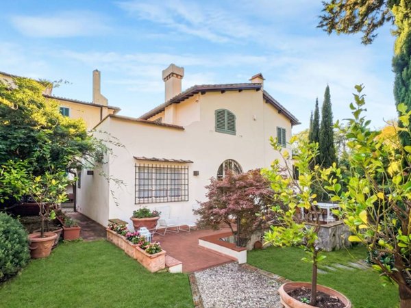 casa indipendente in vendita a Fiesole