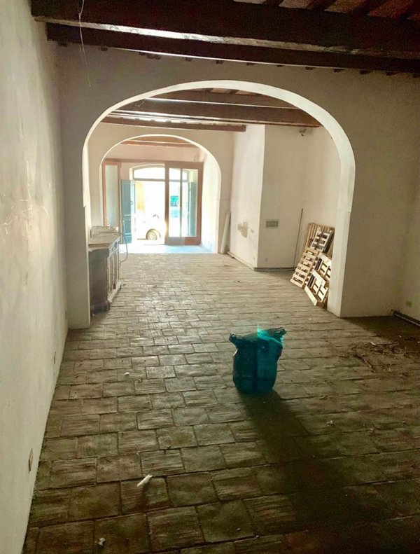 negozio in vendita a Fiesole