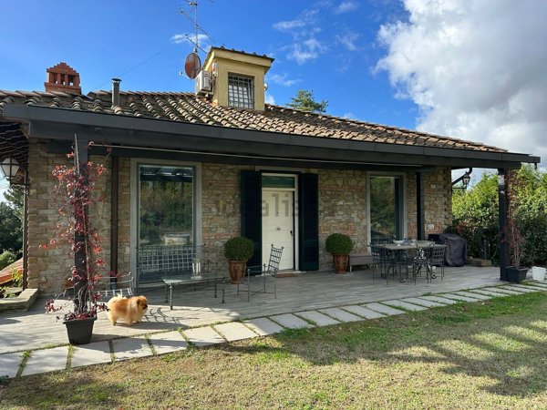 casa indipendente in vendita a Fiesole