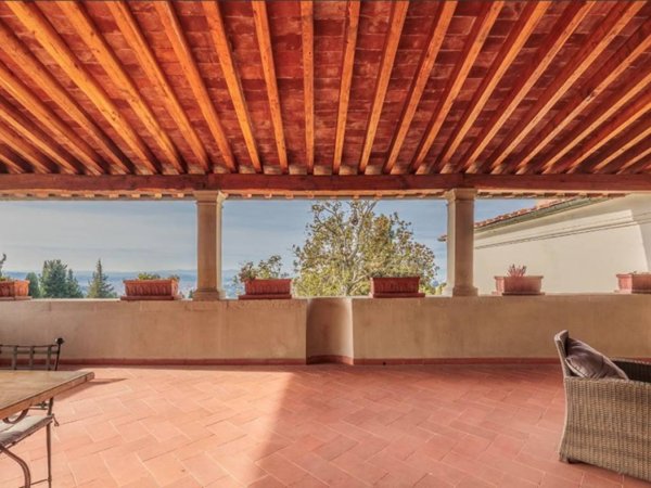 casa indipendente in vendita a Fiesole in zona San Domenico