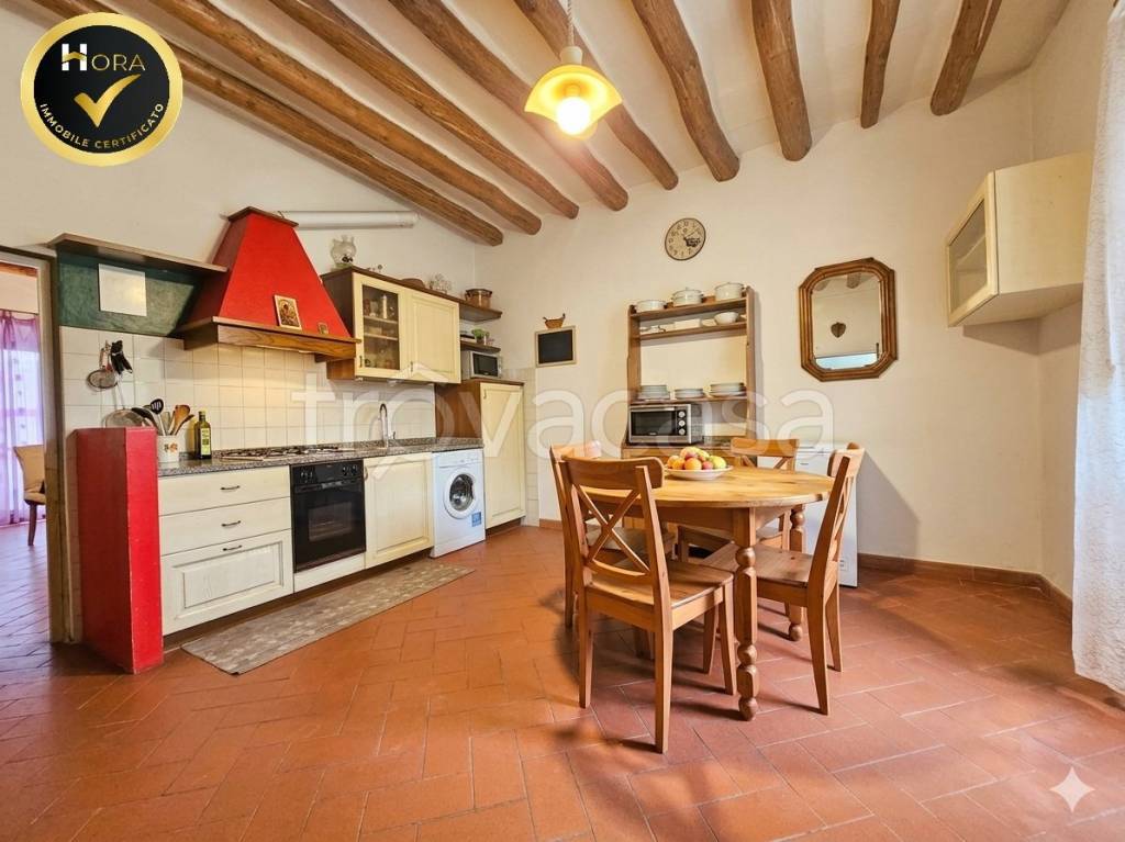 appartamento in vendita a Fiesole in zona Caldine