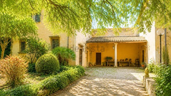 casa indipendente in vendita a Fiesole in zona Caldine