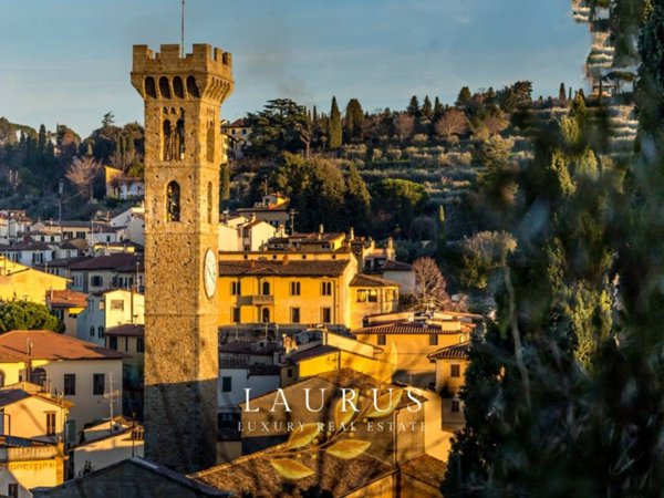 casa indipendente in vendita a Fiesole in zona Caldine