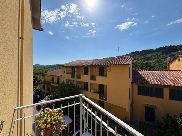 appartamento in vendita a Fiesole in zona Caldine
