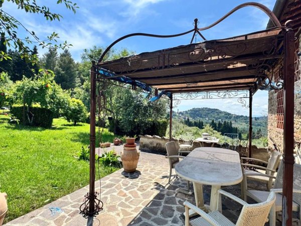 casa indipendente in vendita a Fiesole in zona Caldine