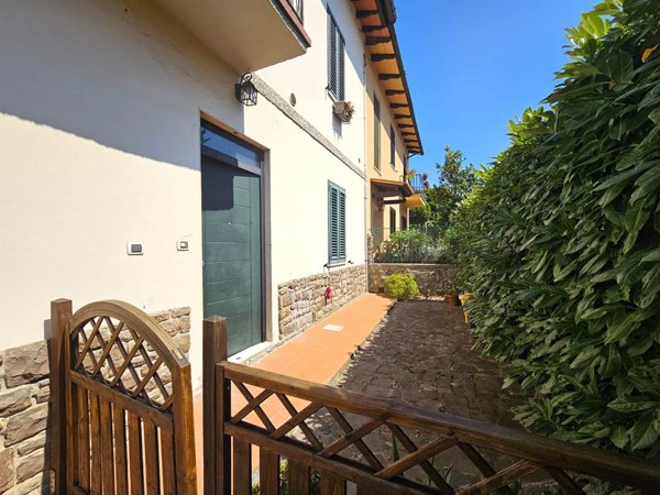 appartamento in vendita a Fiesole in zona Pian di San Bartolo