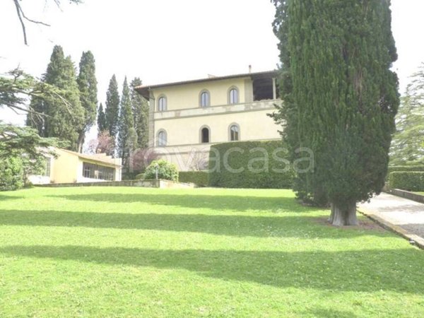 appartamento in vendita a Fiesole in zona Girone