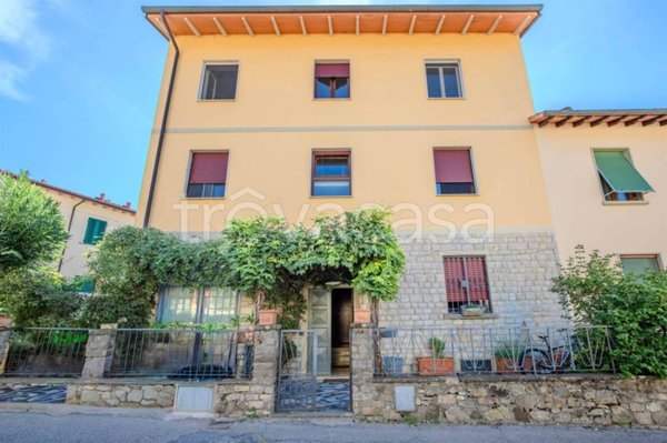 appartamento in vendita a Fiesole in zona Caldine