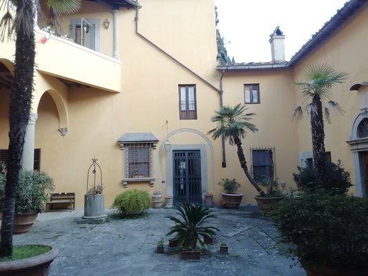 appartamento in vendita a Fiesole in zona Caldine
