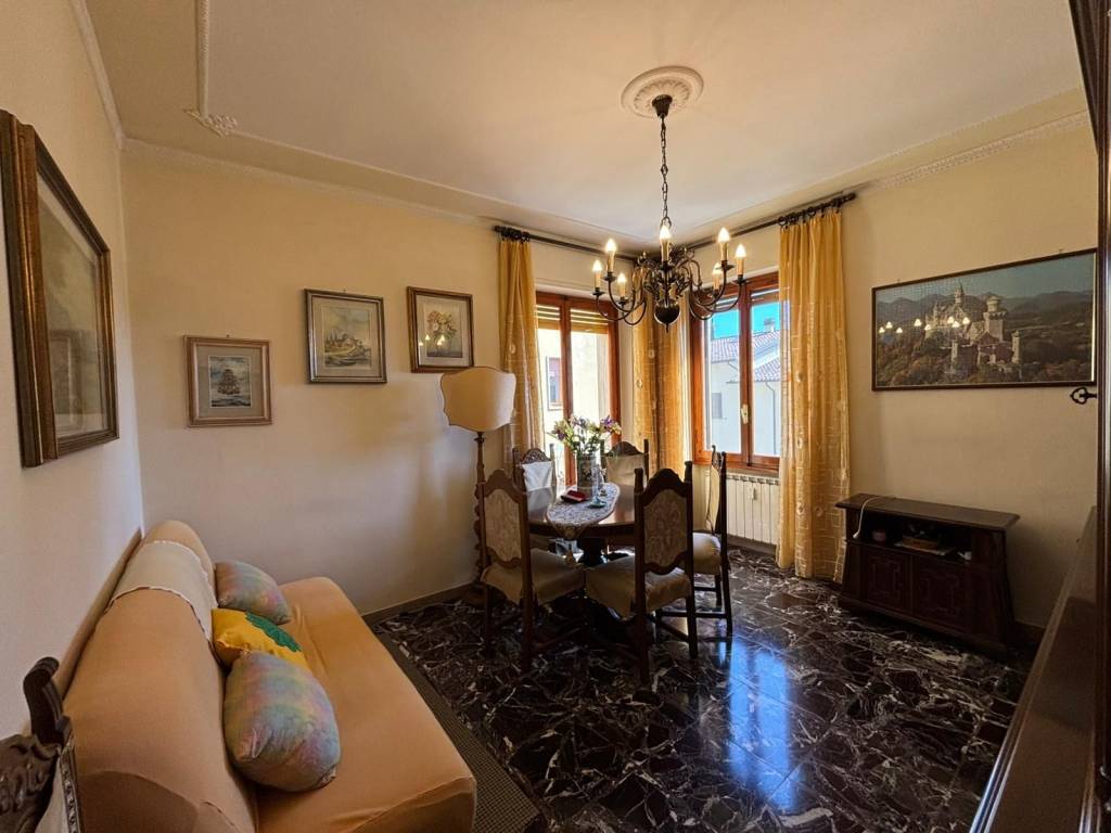 appartamento in vendita a Fiesole in zona Caldine
