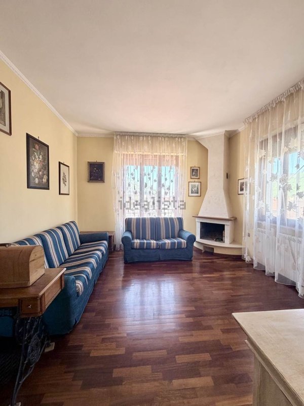 appartamento in vendita a Fiesole in zona Caldine