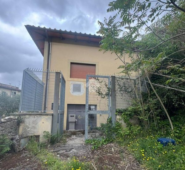 casa indipendente in vendita a Fiesole in zona Compiobbi